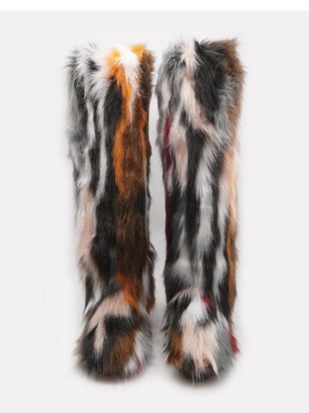 Snow boots Faux Fur Statement in Multicolor Patch size 10.5 new